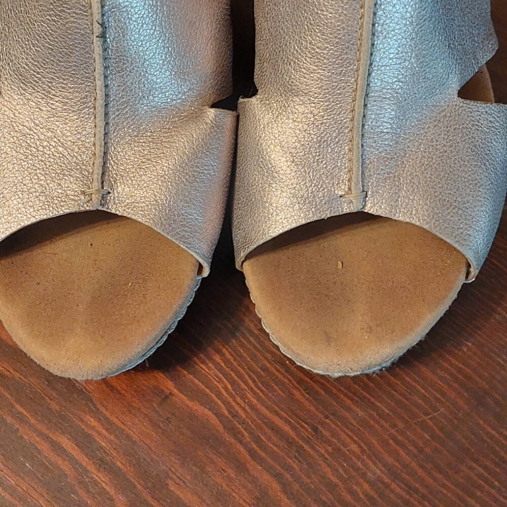 Clark's womens wedge sandals